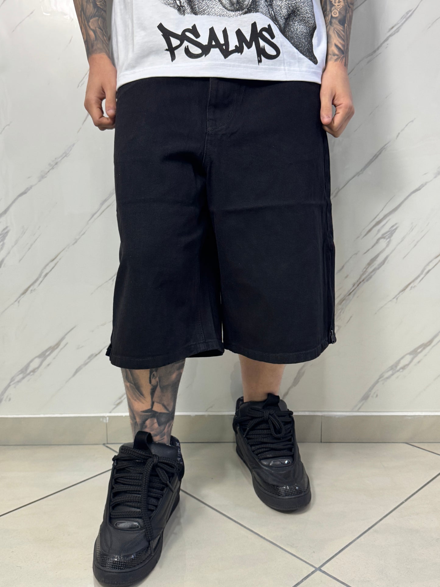 SHORTS TOTAL BLACK ZIP