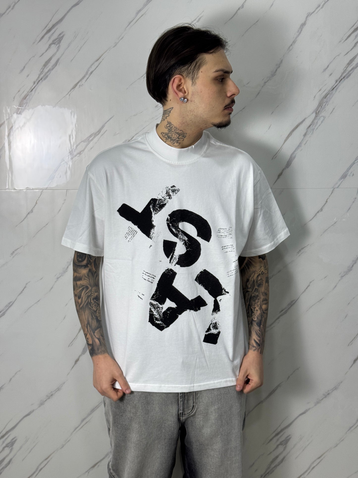 T-SHIRT LAST