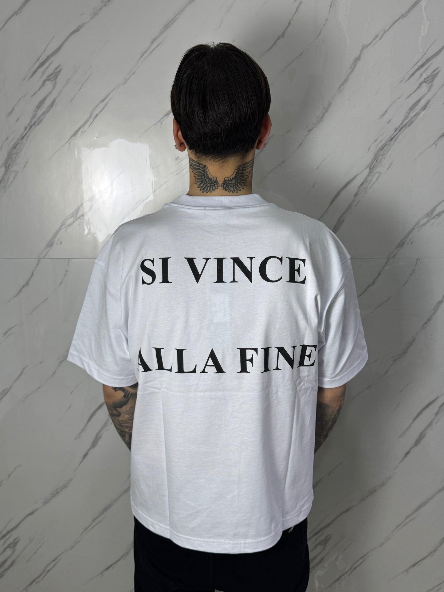 T-SHIRT SI VINCE ALLA FINE