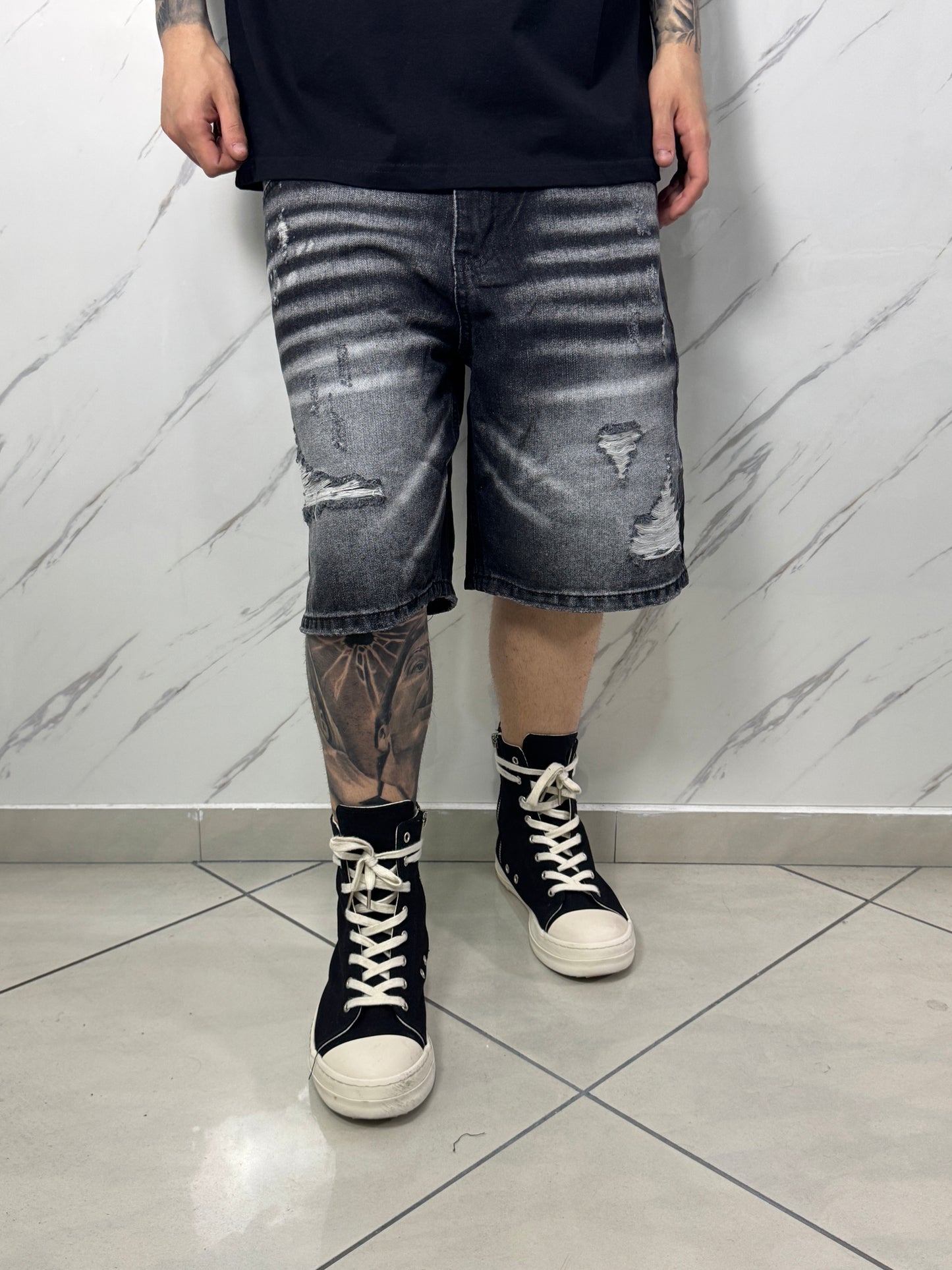 SHORTS SATAN