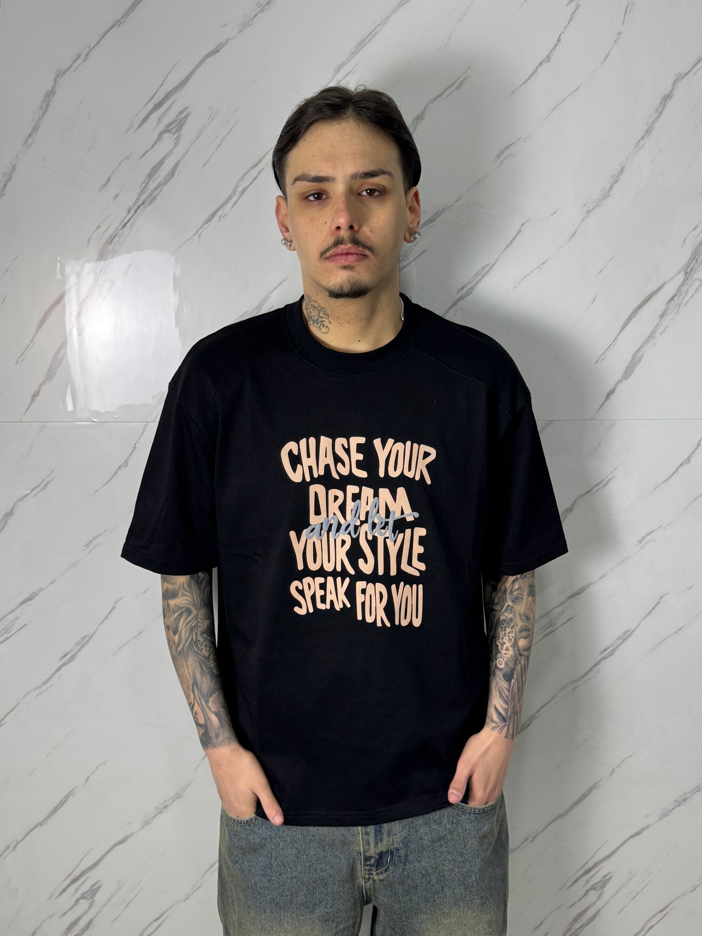 T-SHIRT CHASE BLACK