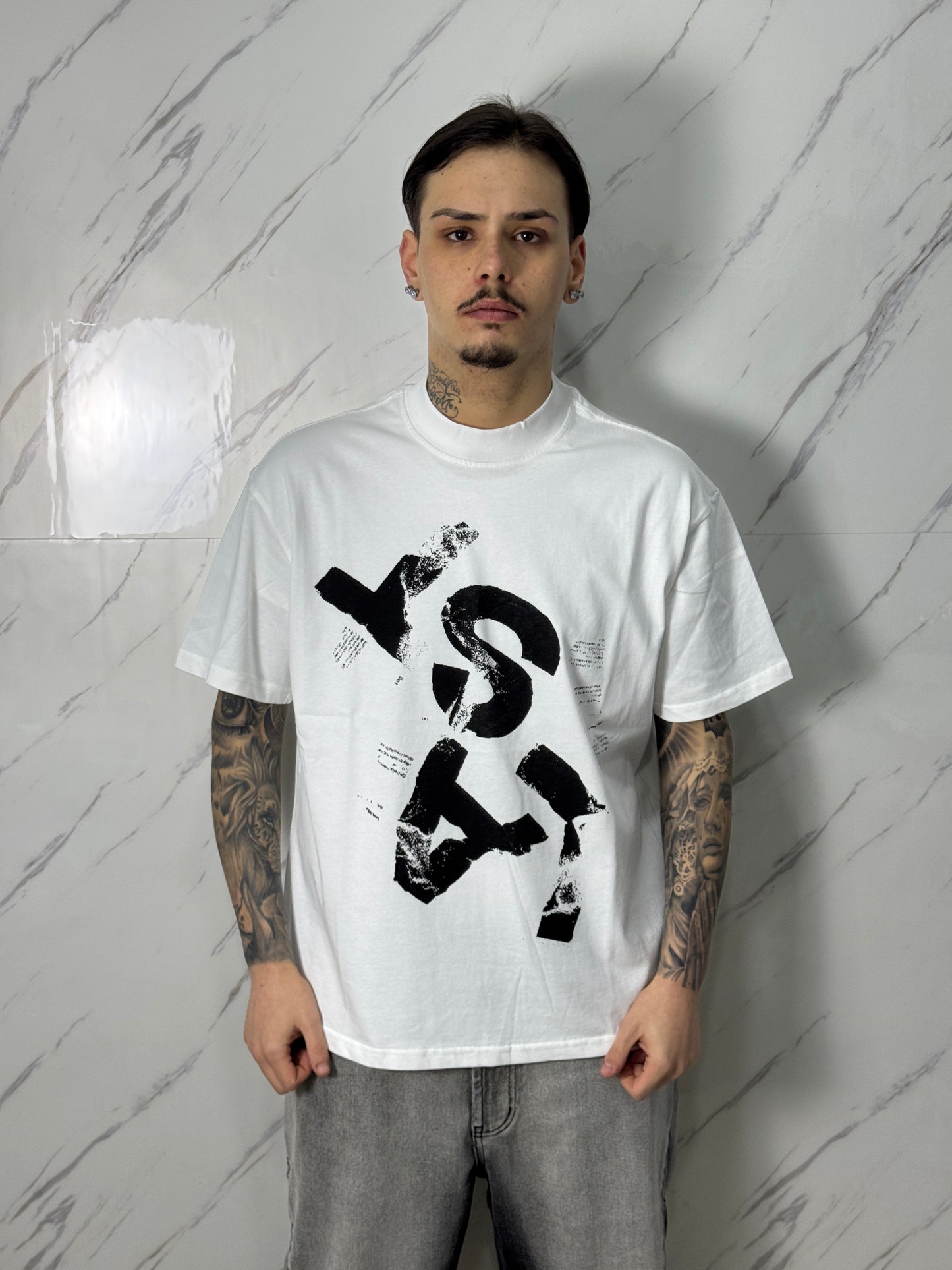 T-SHIRT LAST