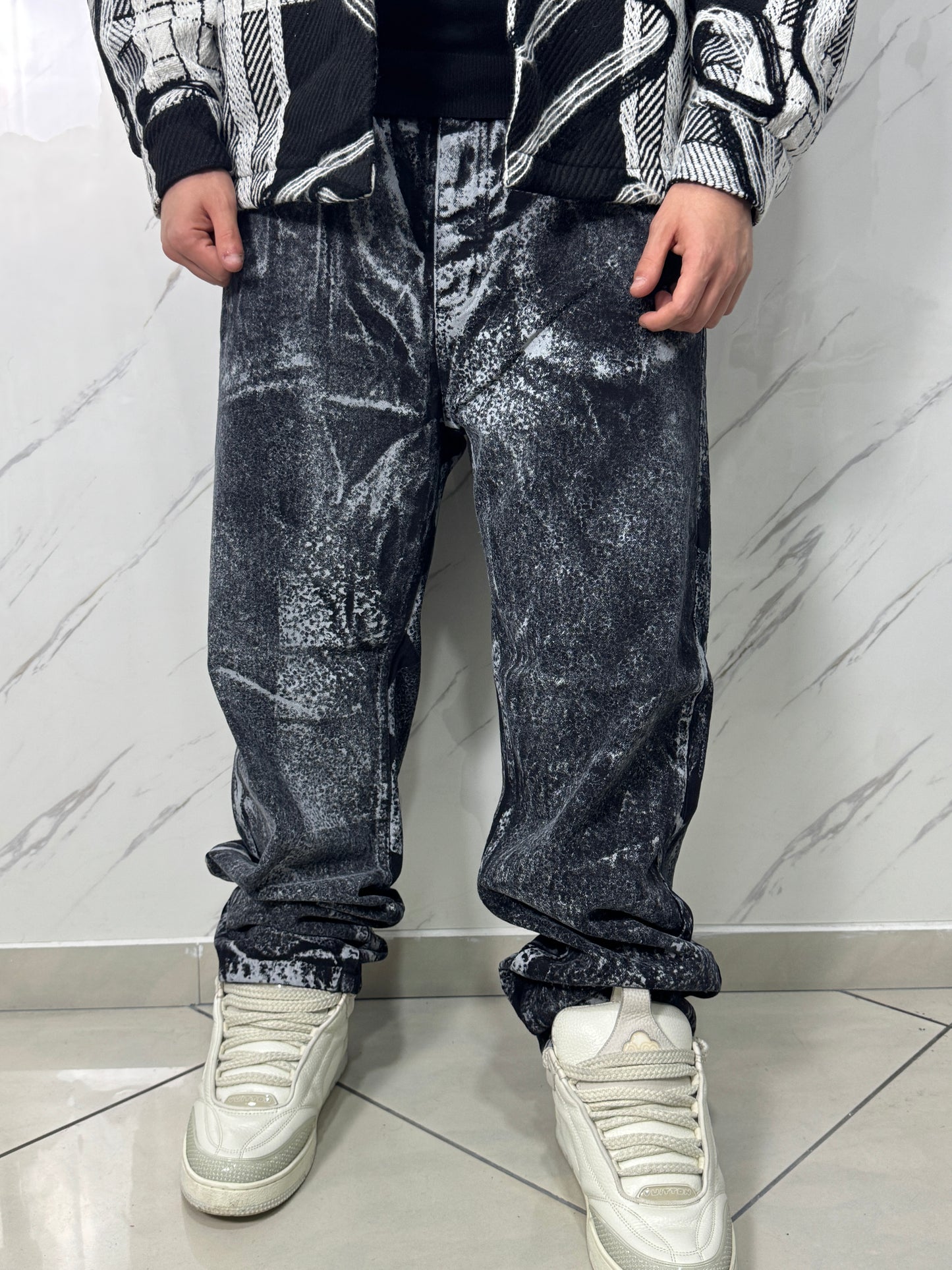 BAGGY VENUS