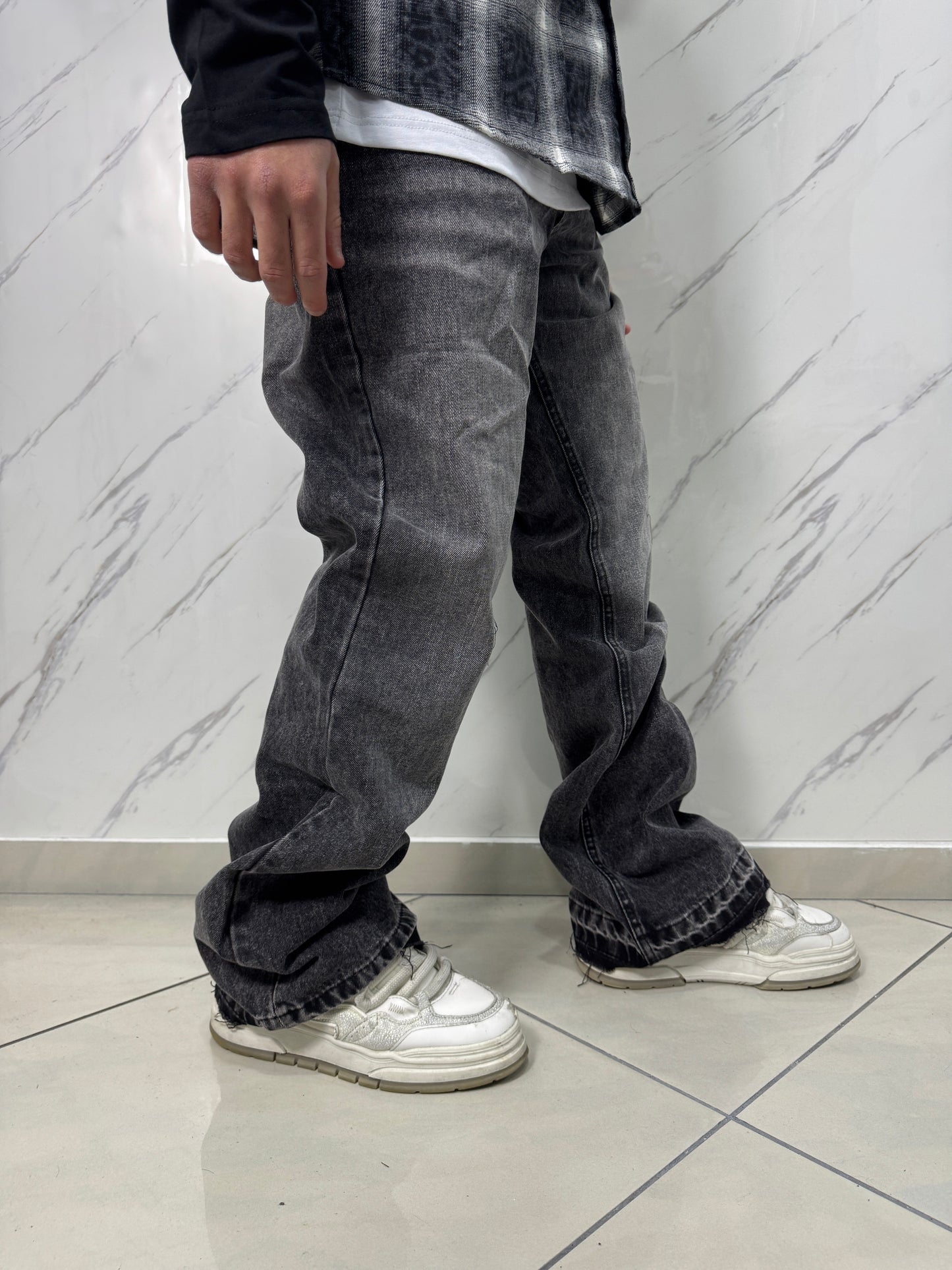 FLARE GREY MARMO
