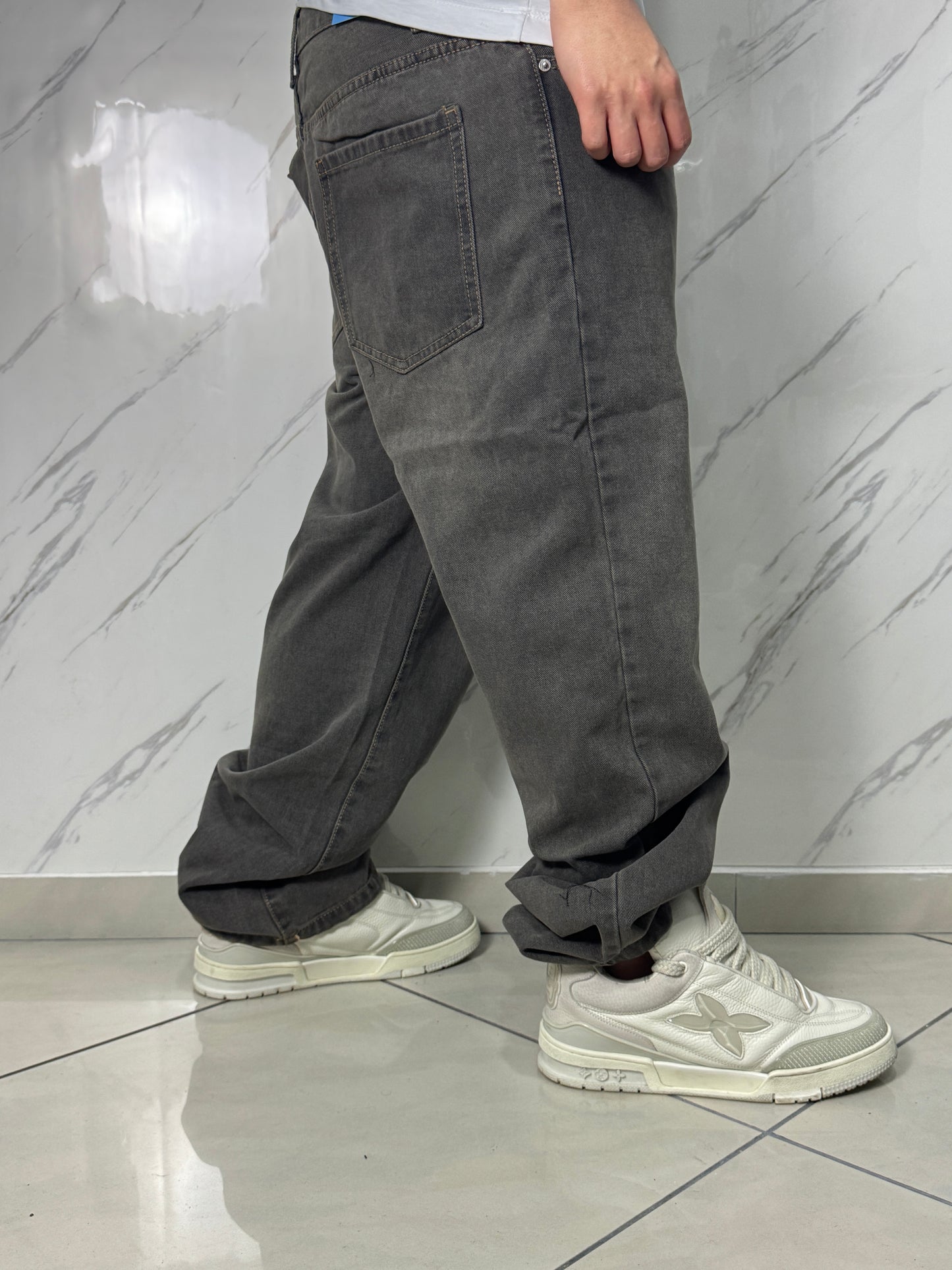 BAGGY FIVE